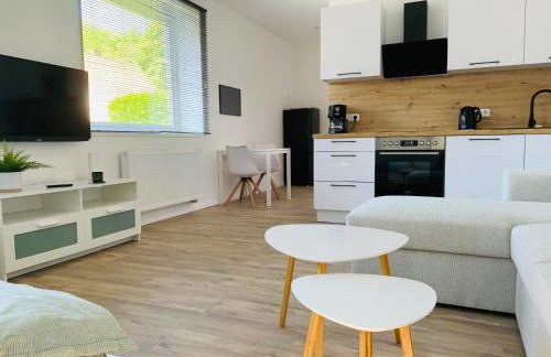 FEDDERSEN LIVING Kernsanierte Ferienwohnungen - Gemütlich - Netflix - Voll ausgestattet - zentral - Foto 18