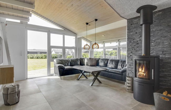 "Hroswitha" - 100m from the sea - Photo 27