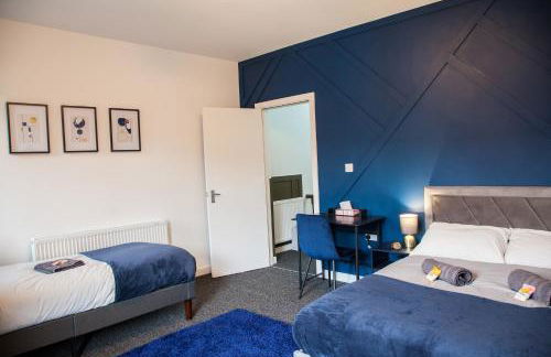 Entire Modern Home in Manchester and Near Peak District - Foto 14