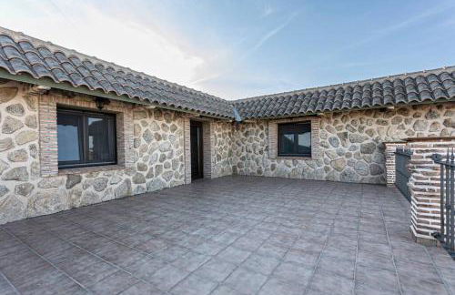 Casa Rural El Abuelo Mauri en Toledo ,finca privada sin vecinos, piscina y total libertad - Photo 57