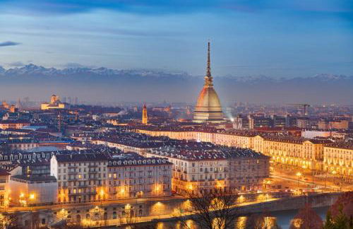 Appartamenti Vista Mole, Centro a 15 min - Luxury Suites & fast WiFi - Foto 67