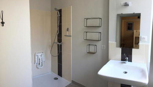 Auberge de Treigny - Les chambres - Foto 5