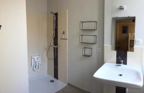 Auberge de Treigny - Les chambres - Foto 5