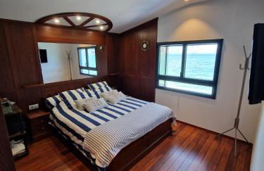 Villa pieds dans l'eau du Lac du Bourget - Foto 19