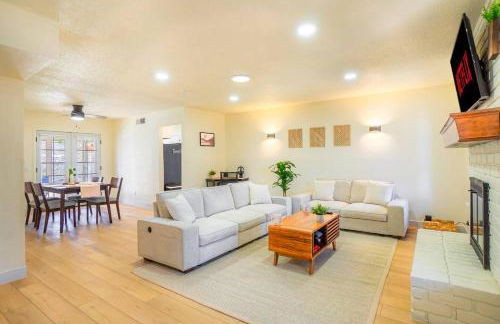 Private Pool Retreat Steps from Album Park - Foto 11