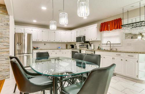 Pool, Hot Tub and Backyard Fun! Savannah Retreat - Foto 8