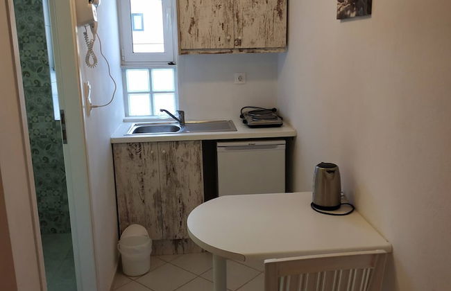 Small Apartment For 3 Pers 70meters From The Beach - Photo 27