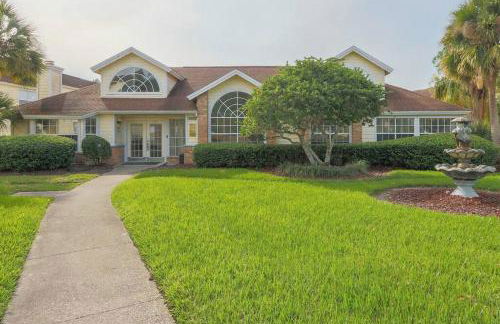 HARRY POTTER LIVES HERE! Unforgettable Home, Pool, Sleeps 8, Near Dis, LOW Rates! - Foto 78