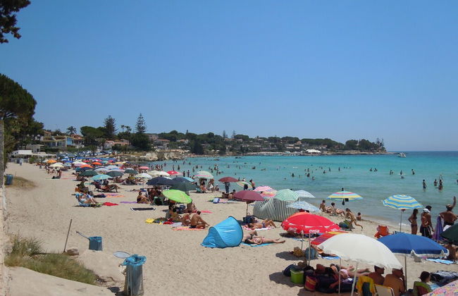 Villa With Air-conditioned Garden Near the sea - Foto 14