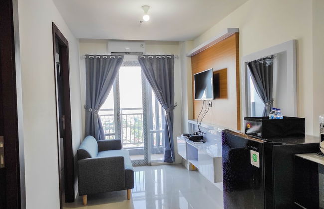 Homey and Comfy 2BR at Vida View Apartment - Foto 7