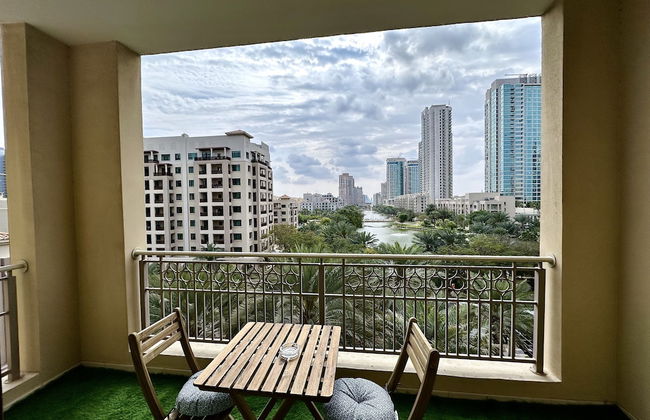 Lux BnB I Una Tower I Lakes View - Photo 34