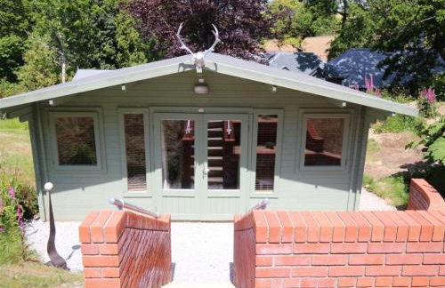 The Cabin at Little Bosveal near the Helford River....lovely location - Foto 2