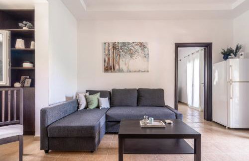 Ceronia Renovated House near the Beach - Foto 38