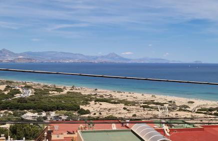 LaVista Penthouse private balcony and sea views - Photo 5