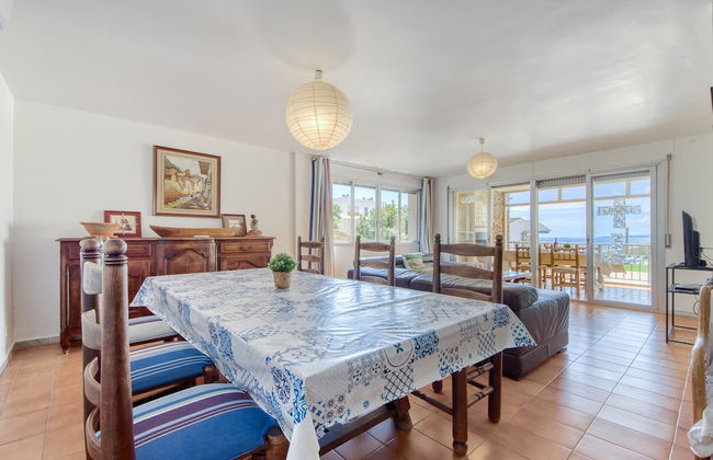 Apartment in Roses Near Canyelles Beach - Photo 34