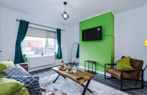 The Acacia Lodge - Beautiful & Modern 3-BR with FREE Parking - Perfect For Business or Work Stays by Parydise Properties - Foto 2