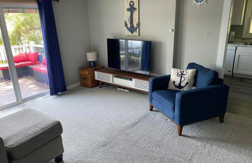 Pet-Friendly Cozy Lake Cottage and Kayaks! - Foto 8