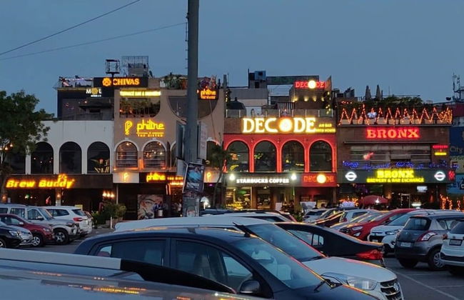 Tranquil 2BR Oasis With Balcony Bathtub - Foto 53