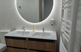 Apartamentos Gran Capitán - Photo 11