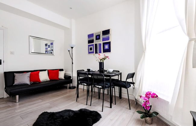 Asl1 - The Armadale Road Residence I - Photo 9