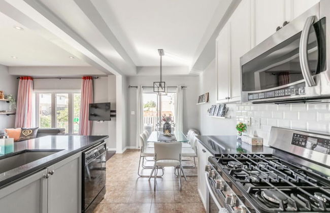 Unique Townhome Private HOT TUB Gym Sauna BBQ Playground Garage - Foto 54