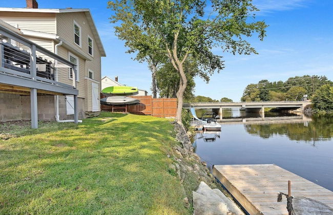 Lazy River Villa - Hottub Fenced Yard Sleeps 11 - Foto 39