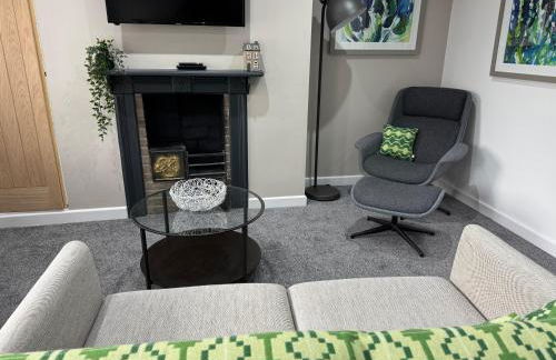 12 Crickhowell Cottages, Town Centre Location - Photo 11