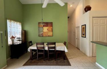 Right Direction Rentals Carnoustie Townhome - Foto 6