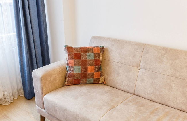 Charming Kadıköy Apartment With City Views - Photo 7