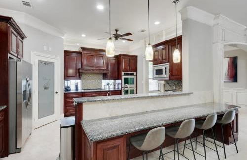 Luxury4000sqft Hot Tub Games Cinema FTWorth ATTST - Photo 9