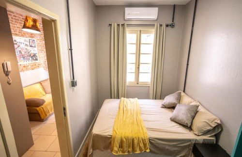 Apartamento central com pátio, 1 quadra do calçadão - Foto 7