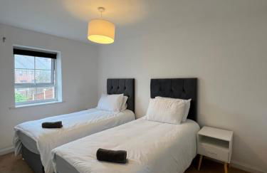 Cozy 3 Bed - Prime Location - Foto 4