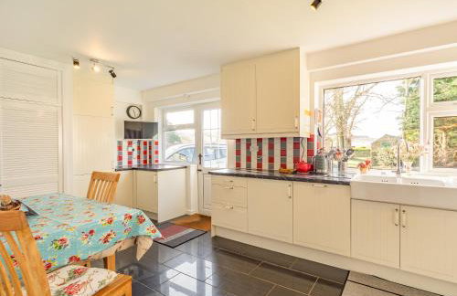 Blue House - Photo 11