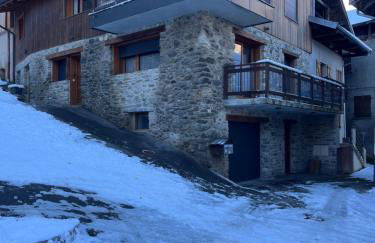 maison de village au pied des 3 Vallées - Foto 1