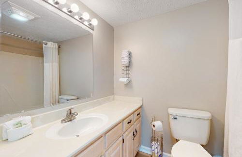 Relaxing Studio Sleeps 4 Near Golf & Douglas Lake - Foto 12