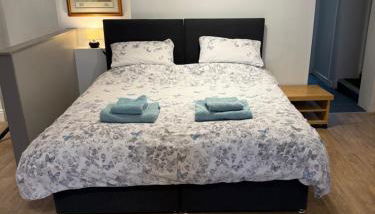 The Cottage, with Superking bed & private patio - Foto 2