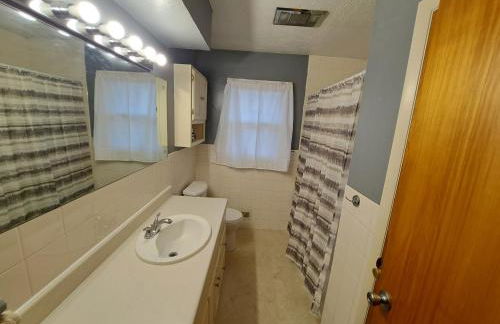 Location! Large Home, Country Views, Entertainment - Foto 7