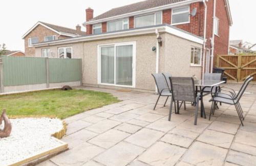 Croeso; Cosy and ideally located for mountains and beaches - Photo 30