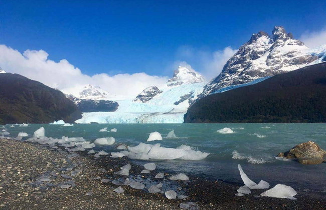 Excursão VIP ao Parque Nacional Los Glaciares de barco - Foto 5