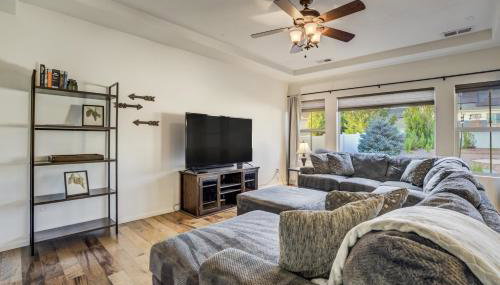 Spacious Family Getaway Near Downtown - Foto 4