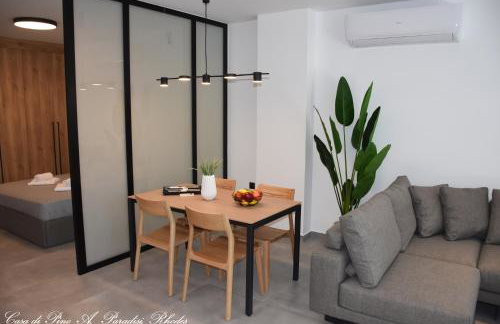 Casa di Pino in Paradisi Square near Airport - Foto 16