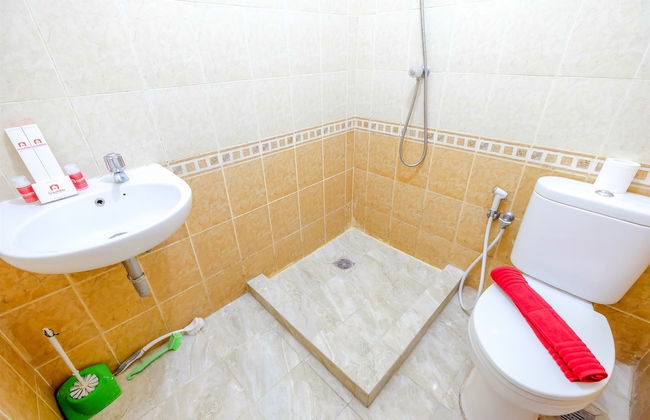 2 Bedrooms at Grand Palace Kemayoran Apartment by Travelio - Foto 24