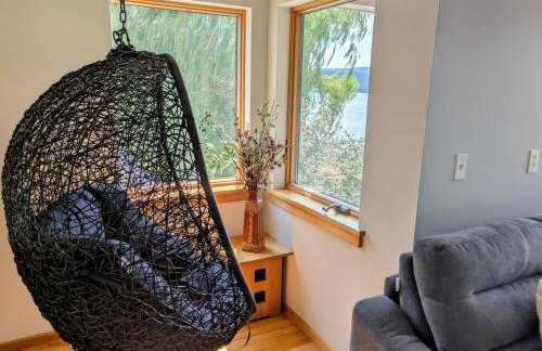 Risingwater Newly Listed Stunning Home with 150-Foot Beachfront in the Finger Lakes - Foto 35