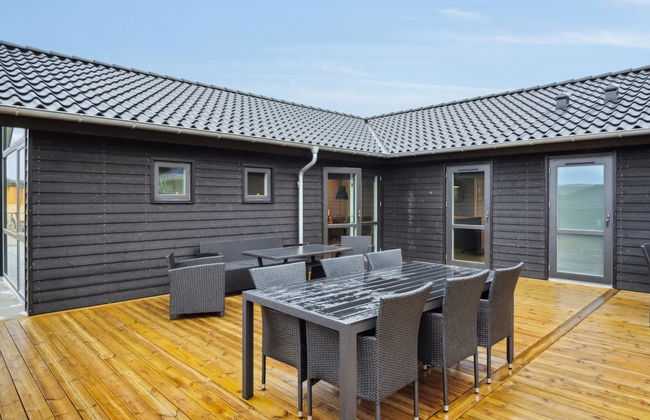 "Clare" - 100m from the sea - Foto 25