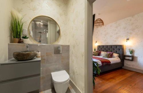 Little Apple Cottage- Free Parking, Hot tub, Fire, Town Centre - Photo 21
