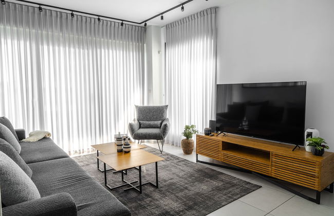 Sea-side 4 BR Apt with Gym - Foto 15