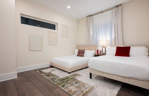 Rodeo Special! 4BR Luxury, Houston Rooftop Views - Foto 56