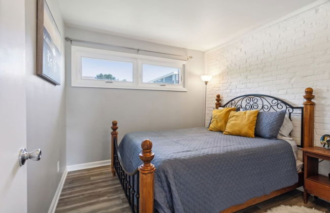 Beach Break Getaway in Virginia Beach - Photo 18