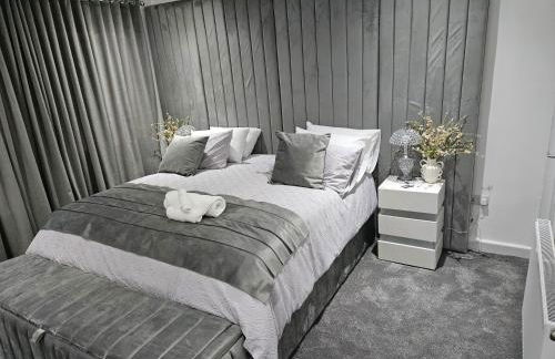 SLUXE Properties 4mins to Etihad Stadium and Coop live - Foto 10