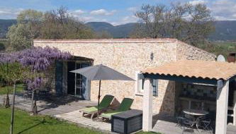 Holiday Home Provenzalisches Ferienhaus mit Charme auf dem Land mit Pool by Interhome - Foto 2